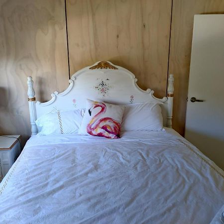 Pencarrow Lakeside Apartment Queenstown Bagian luar foto