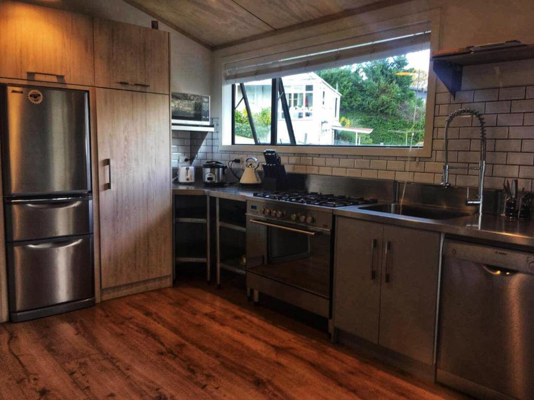Pencarrow Lakeside Apartment Queenstown Bagian luar foto