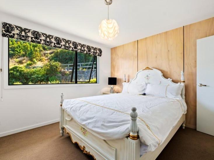 Pencarrow Lakeside Apartment Queenstown Bagian luar foto