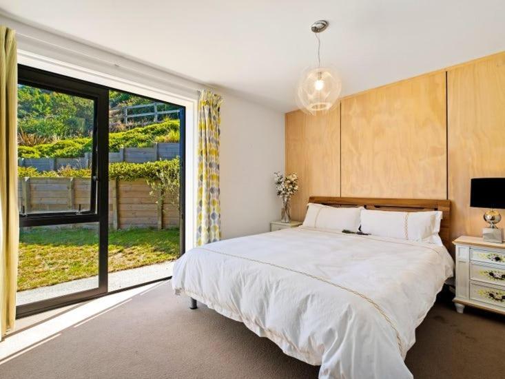 Pencarrow Lakeside Apartment Queenstown Bagian luar foto
