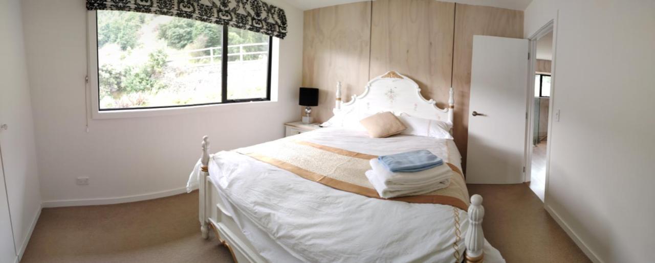 Pencarrow Lakeside Apartment Queenstown Bagian luar foto